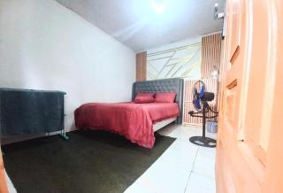 MENPoRKOsT DaN FaMILY Homestay - Bukittinggi - 4