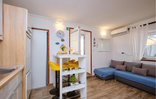 Amazing Apartment In Ilovik - Ilovik - 7