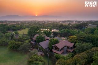 Nivaant Farms & Cottages - Nestled in lush greenery, offering a Swimming pool, Orchard, Jacuzzi & A spacious lawn with gazebo - Karjat - 0