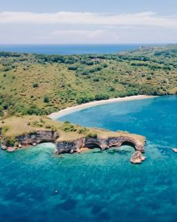 Sunrise House Beach Cemara - - 4