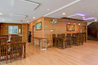 Super Townhouse Gachibowli Near Gopichand Academy - Gachibowli - 7
