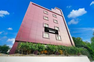 Super Townhouse Gachibowli Near Gopichand Academy - Gachibowli - 1
