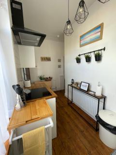 Buttercup Cottage - Dundrum - 4