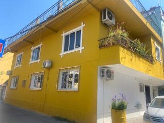 Cozy centrally located room for two 2, 10 min walk from city center - Tirana - 7