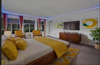 EMPRESS MADANI, Boutique HOTEL - Surrey - 2