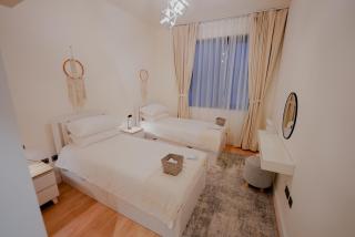Yas Island Villa- 4BR Luxury Smart Home, up to 9 Guests, Near Yas Theme Parks - Abu Dhabi - 3