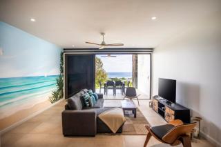 Sunset and Sea Views - Two Bed Apt Central Tamarin - Rivière Noire - 0