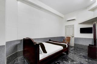 Hotel O SMR Palace - Chennai - 7