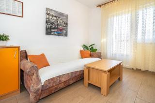 Apartments Matea - Baška - 5