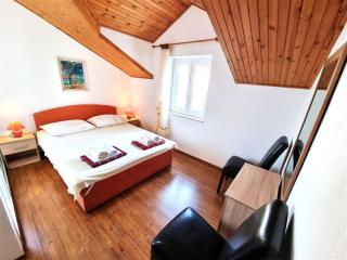 Apartmani Banić Apartman 5 - Postira - 0
