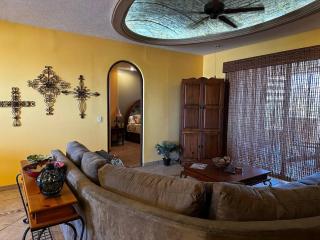 Oceanfront Luxury Condo Sleeps 6 - Puerto Peñasco - 7