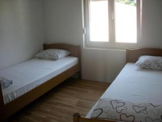 Geräumige Ferienwohnung - Vir - 2