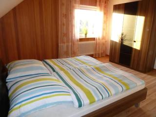 Ruhige Ferienwohnung Mit Balkon Und Parkplatz - Wilhelmshaven - 9