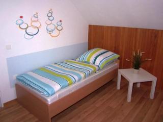Ruhige Ferienwohnung Mit Balkon Und Parkplatz - Wilhelmshaven - 8