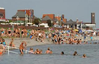 Ruhige Ferienwohnung Mit Balkon Und Parkplatz - Wilhelmshaven - 1