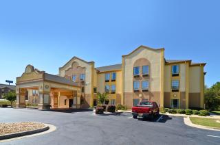 Best Western Bradbury Inn & Suites - Perry - 8