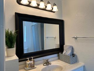 Charming Suite with privacy - Sacramento - 1