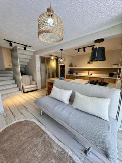 Villa with Sea View - - 0