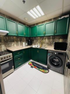 Safina Style Luxury Ocean View Stay - Ajman - 8