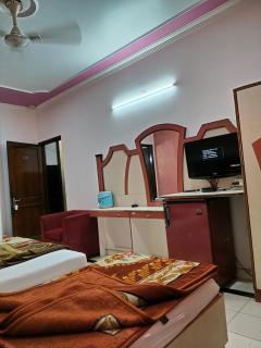 Hotel Yatri International - 5