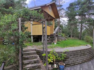 Cozy cottage with sauna at Tyresta close to Stockholm - 0