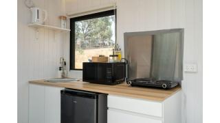 Sunset View at Euroa by Tiny Away - 7