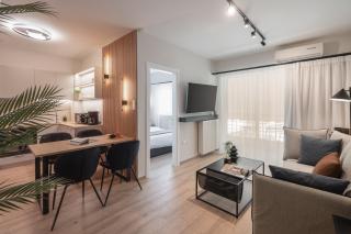 Modern Apartment in Athens with Balcony - Atene - 0