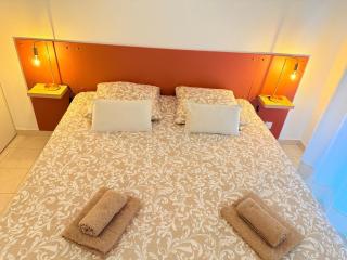 Les 3 Îles Appartement 2 pièces climatisé à 50 m des plages - Antibes - 0