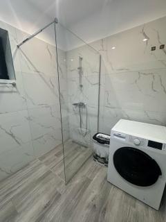 Vitamine Luxury Apartments 2 - Saranda - 6