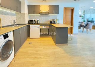 Luxury 2BR Ocean Heights Dubai Marina - 9