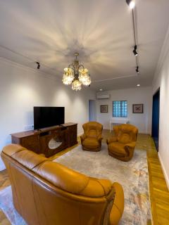 Historic Charm in Almaty Old Center - Alma-Ata - 7