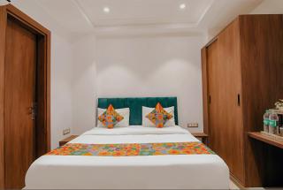 Hotel Delhi fab' Near Rk ashram Metro'5mins distance New Delhi Railway Station'Trinetra Hotels Group - Neu-Delhi - 3