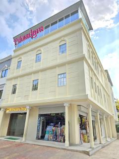 Vaikuntha Stays Hotel - Indore - 0