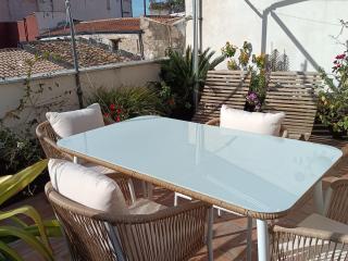 Sunny loft with terrace and Jacuzzi in the city centre - Palermo - 2