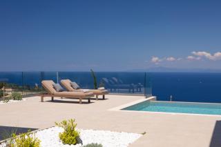 Ilania Luxury Villas - Tsoukaladhes - 7