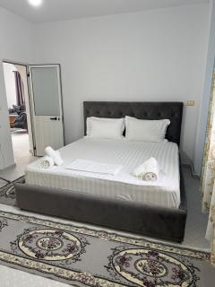 Sea La View Apartment Saranda - 1