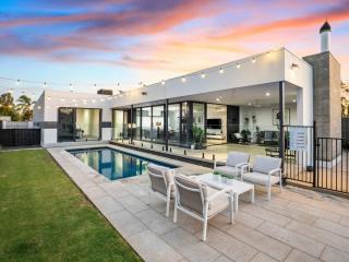 The Sinatra Holiday House in Mulwala - 10 individual beds - Mulwala - 0