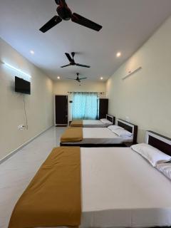 Sriram Guesthouse Chikmagaluru - Chikmagalūr - 2