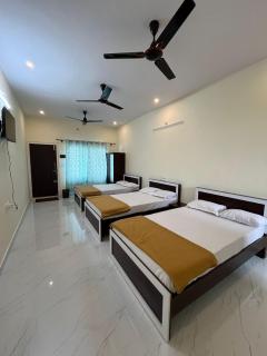 Sriram Guesthouse Chikmagaluru - Chikmagalūr - 9
