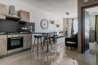 Bugibba's Heart 1BR Flat - 4