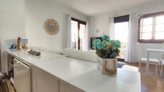 Experience lively Duquesa Port - Manilva - 3