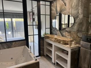 Maison d'hote arbor vitae avec piscine a 13km de la mer - La Crau - 5