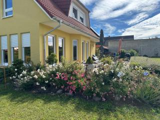 Individuell Eingerichtetes, Freistehendes Ferienhaus Mit Großem Garten In Reizvoller Uckermärckischer Ortschaft - Hardenbeck - 5