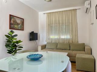 Seaview Apartment in Tisno - Tisno - 1