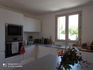 Jolie maison de 95 m2 avec jardin proche Luberon - Le Puy-Sainte-Réparade - 4