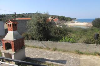 Ferienhaus in Ugljan mit Terrasse, Garten und Grill - Sušica - 1
