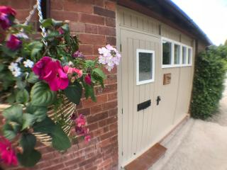 The Smithy, Wonderful Riverside Accommodation - Bodenham - 2