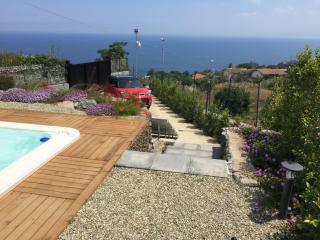 Zyklopenhaus Fantastische Aussicht Und Privates Spa - Aci Catena - 7