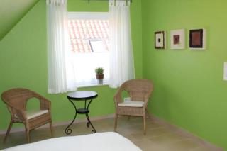 Ferienhaus Mit Einem Großen Garten Und Südterrasse In Ruhiger Lage, Ideal Für Einen Urlaub Mit Der Ganzen Familie - Norden - 4