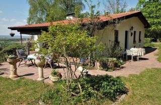 Auf einem großen Grundstück gelegenes Ferienhaus mit einer umwerfenden Panoramaaussicht - - 0